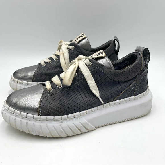 Andia Fora metallic silver Italian leather sneakers size 40/10 - Picture 4 of 8